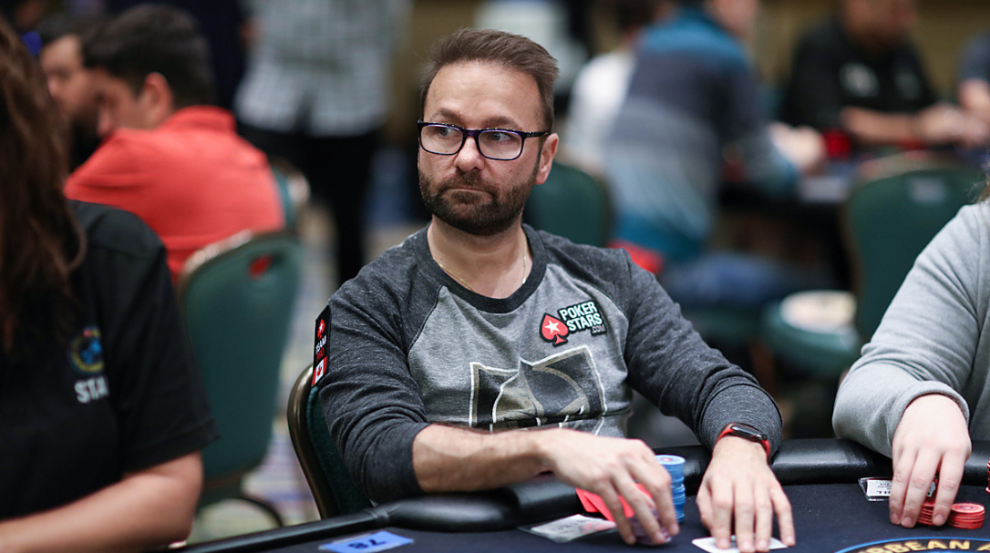 Daniel Negreanu(ダニエル・ネグラヌ)